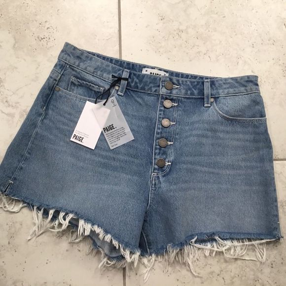 PAIGE DENIM| Margot Short w/ Exposed Button Fly - Picture 2 of 10